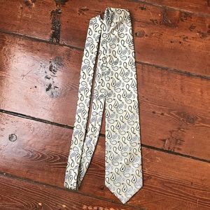 Screenplay by Martin Wong Accessories - Screenplay by Martin Wong - paisley tie Screenplay by Martin Wong Accessories - Screenplay by Martin Wong - paisley tie